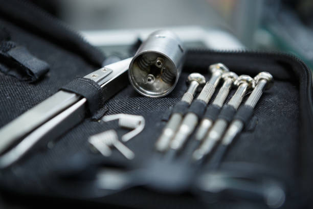 istock Vape shop with modern vaping device spare parts 828837602