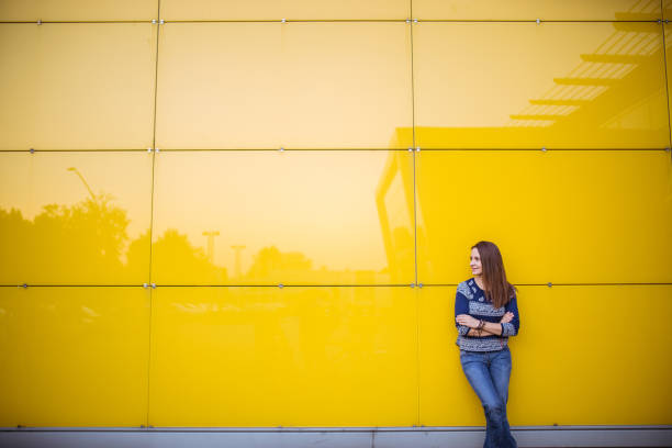 istock Woman standing in front of the retail 828852028