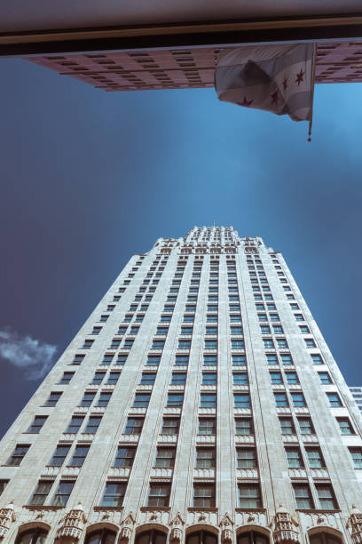 istock Big building on a street on Chicago Downtown 829105418