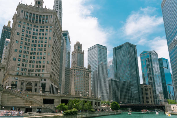 istock Big building on a street on Chicago Downtown 829105688