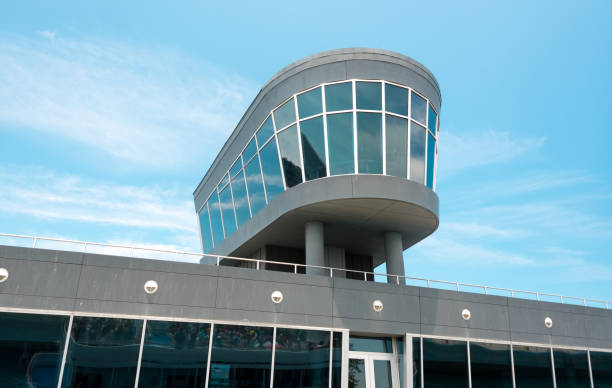 istock Observation deck in a building with a glass windows 829498660