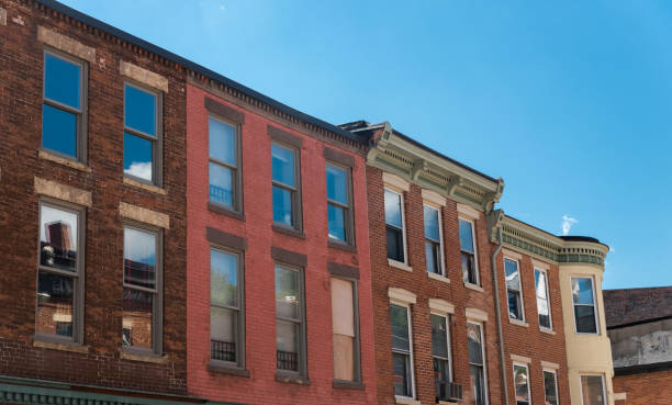 istock Old building on a street of Galena, Illinois 829498708