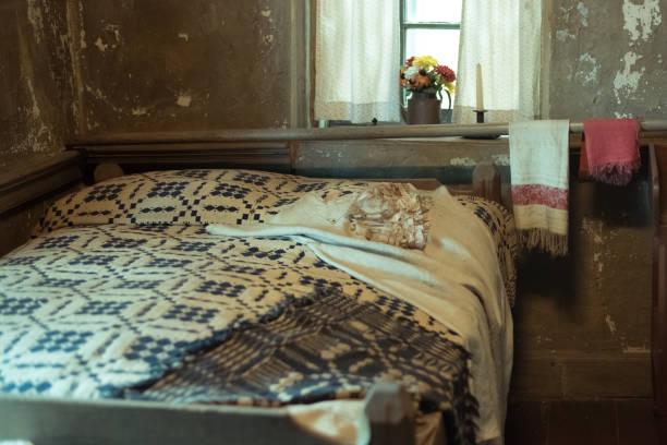 istock Old room in a oldest house in Illinois 829505106