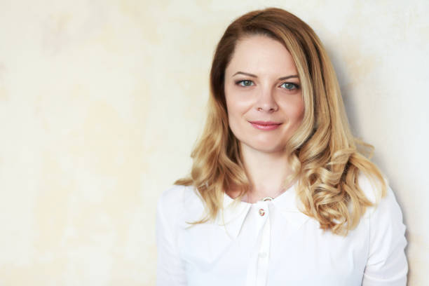 istock beautiful woman 829604294