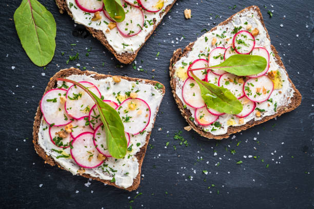 istock Delicious vegetarian sandwiches 829610434
