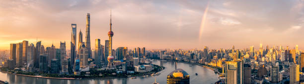 lujiazui sunrise lujiazui sunrise shanghai tower stock pictures, royalty-free photos & images