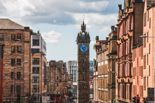 clocher de tolbooth - glasgow tower photos et images de collection