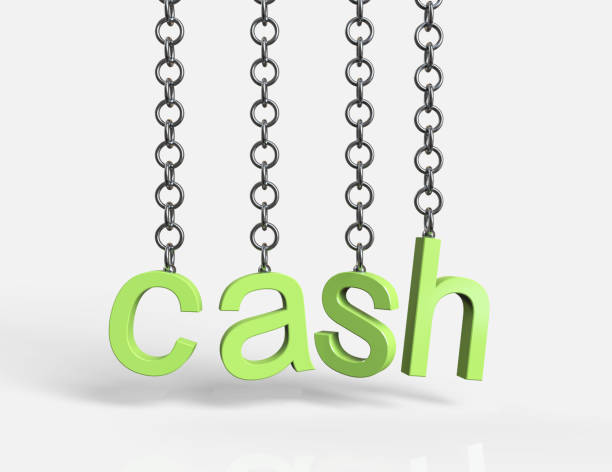 istock Cash word hanging on chain 829768530