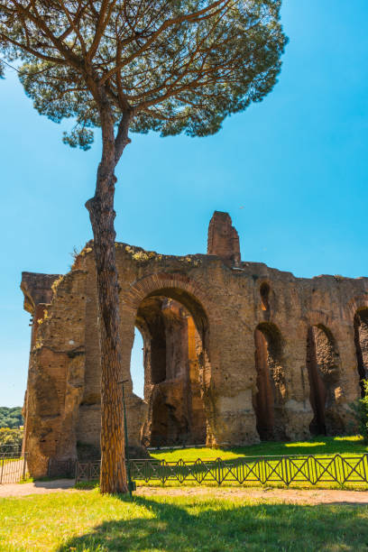 istock Arches of ancient Roman ruins 830352188