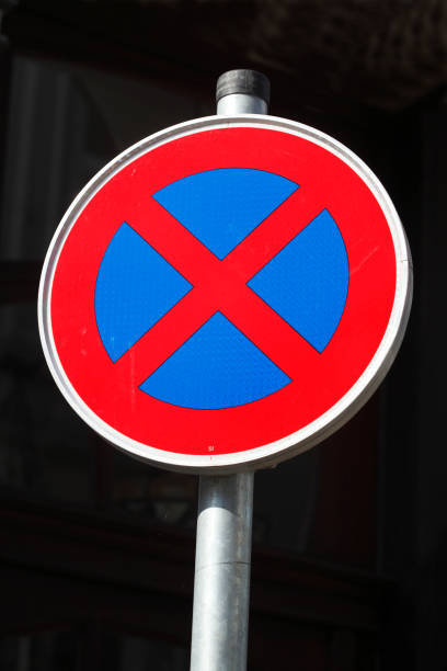istock Traffic sign Absolute stopping ban 830427644