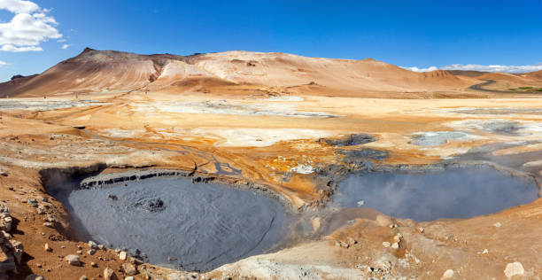 istock Bublling hot mud and fumaroles at Hverir 830480538