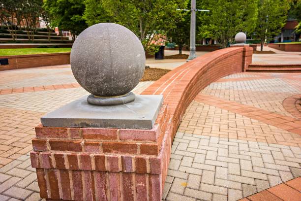 260+ Rock Hill Photos Photos, taleaux et images libre de droits iStock