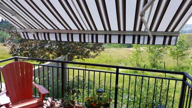 istock Cooling Effect Of An Awning 830745442