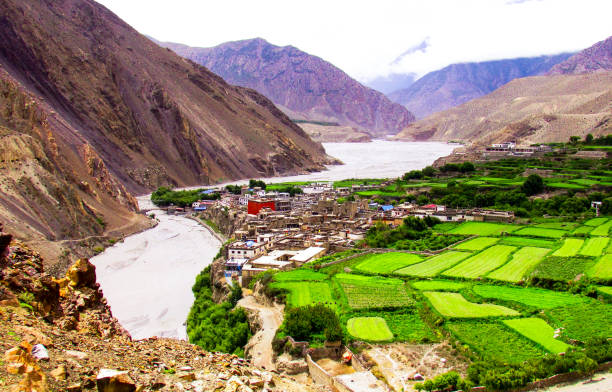 istock Trekking in Nepal Annapurna circuit and base camp 830996094