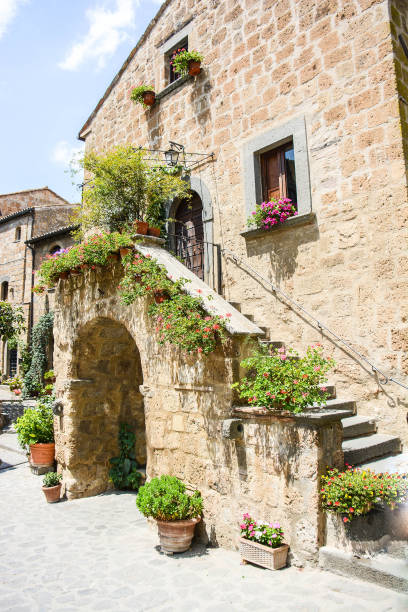 istock village civita 6 831063558