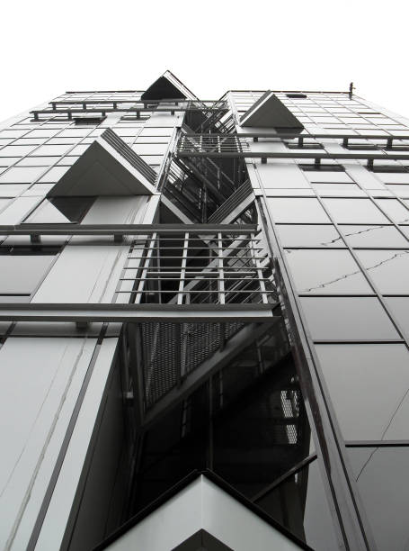 istock Black and white perspective view of building 831103204