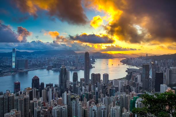 istock City at Sunrise 831103618