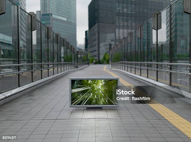 Flat Tv Placed On Urban Street Shiodome Area Stock Photo - Download Image Now - Architecture, Bizarre, Bridge - Built Structure