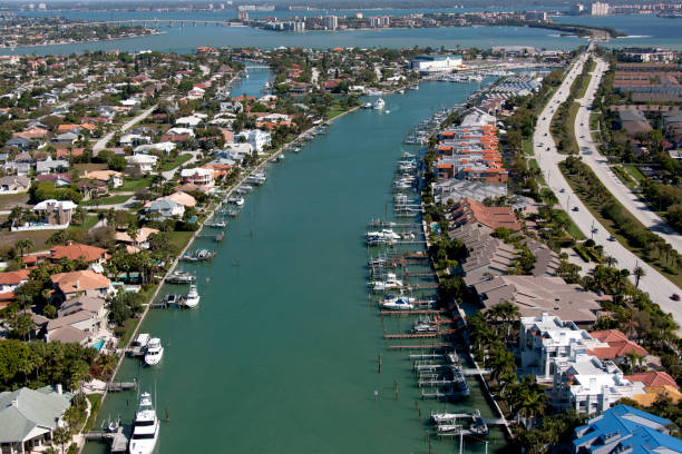 istock Florida Neighborhoods 831427160