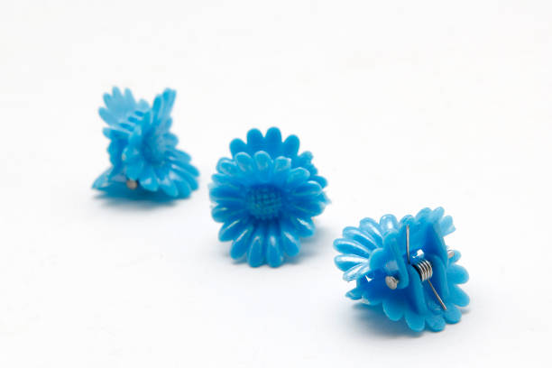 istock Hair clip crab on white background 831443560