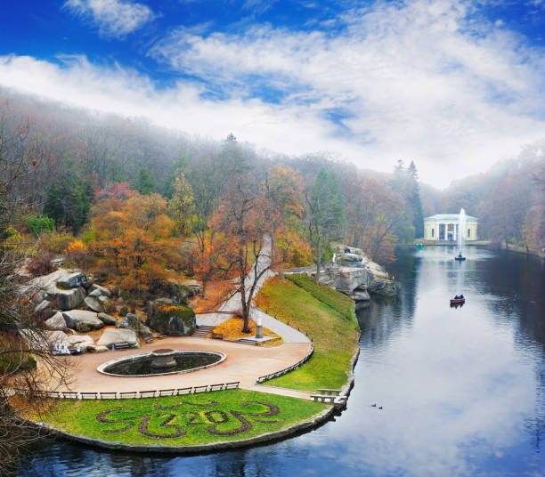 parque de sofiyivsky en uman - uman fotografías e imágenes de stock