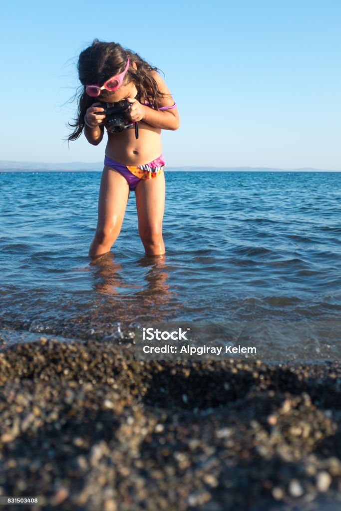 маленькая без купальников