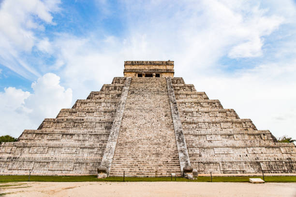 istock Pre-Historical City of Chichen Itza 831522288