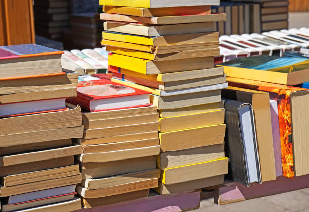 istock Old books for sale outdoor 831557780