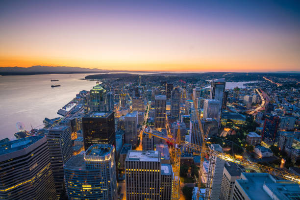 istock View of downtown Seattle skyline 831597588