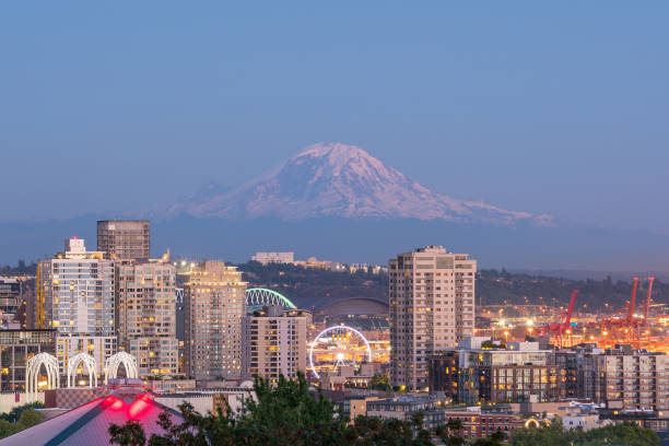 istock View of downtown Seattle skyline 831597722