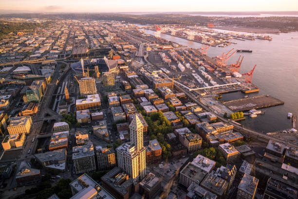 istock View of downtown Seattle skyline 831597746