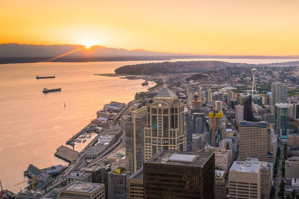 istock View of downtown Seattle skyline 831597748