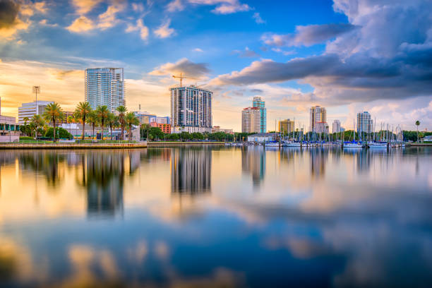 st. petersburg, florida, ee.uu. - san petersburgo fotografías e imágenes de stock