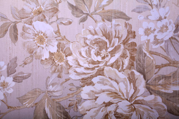 istock Vintage shabby chic wallpaper with floral victorian pattern 831815390
