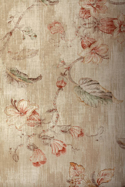 istock Vintage shabby chic beige wallpaper with floral victorian pattern 831824682
