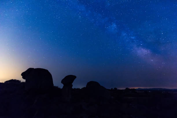 istock Night photography in the Barruecos 831896054