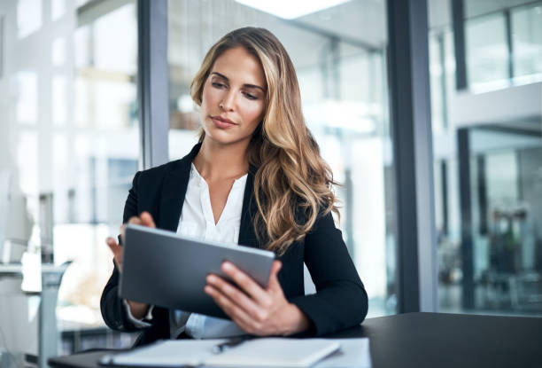 istock Connecting to business just gets smarter 831902138
