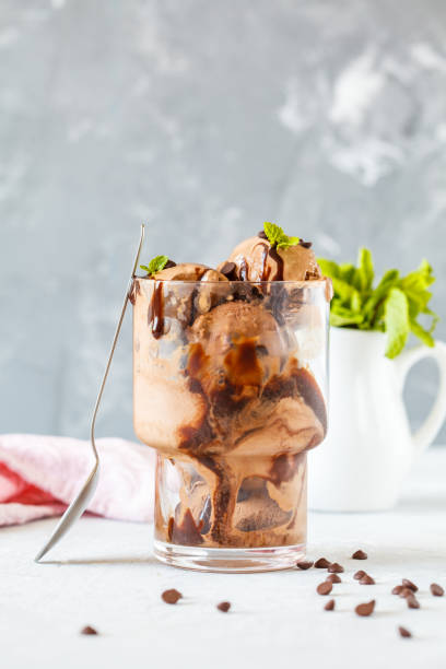 istock Homemade chocolate ice cream 832081856
