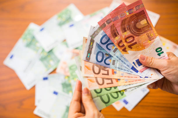 istock Euro money bank 832096316