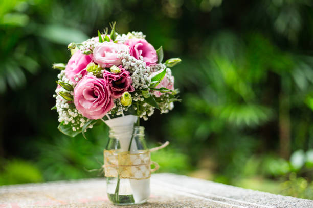Beauty Bouquet wedding in the garden.