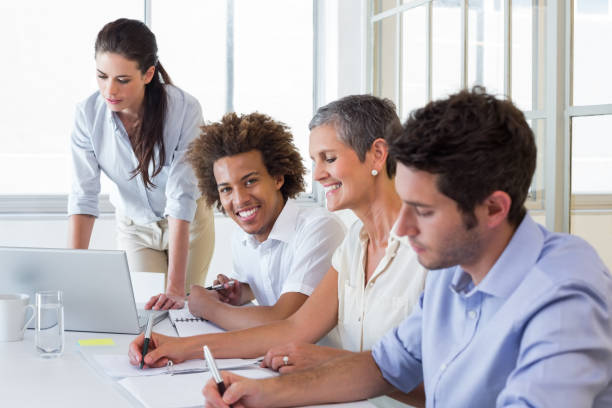 istock Casual business people at meeting 832112598