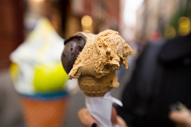 istock Gelato Ice cream cone 832129340