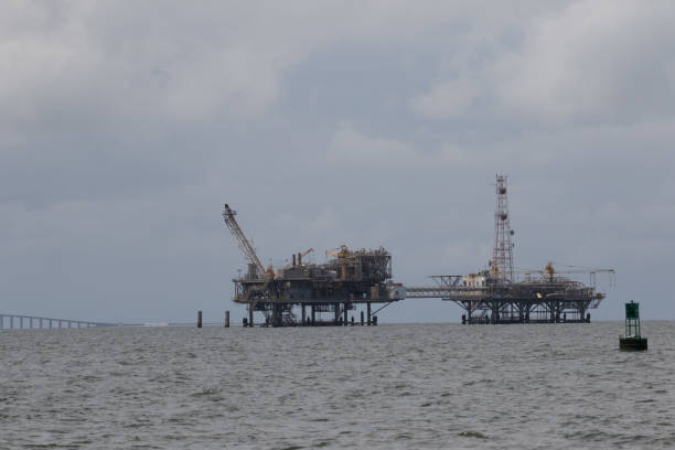 istock Offshore oil and natural gas platform 832191974