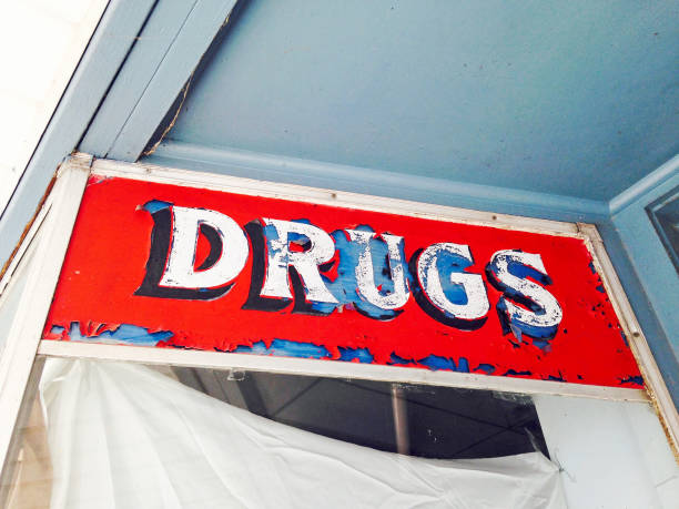 istock Drugs sign 832221366