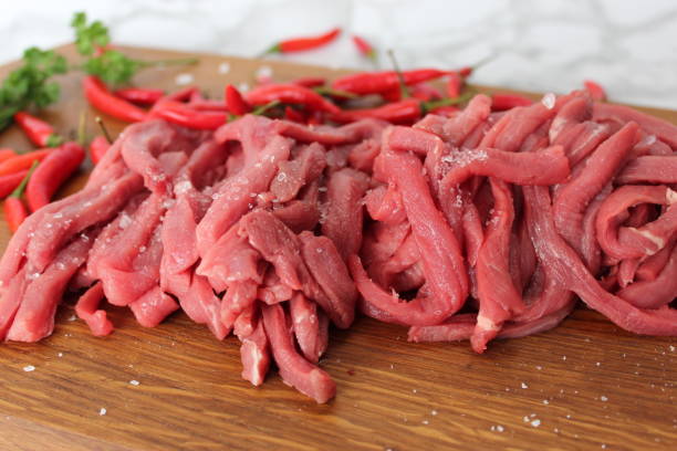 istock Beef stir fry closeup 832242640