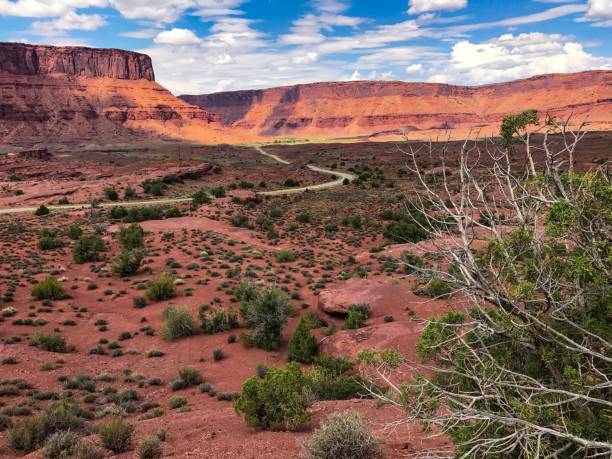 istock Mesa Rock Tower Near Moab, Utah 832670192