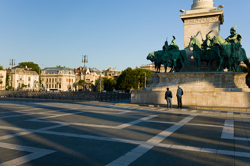 Heroes' square in Budapest, Hungary. Heroes' Square is one of the major squares in Budapest, Hungary, noted for its iconic statue complex featuring the Seven Chieftains of the Magyars and other important Hungarian national leaders, as well as the Tomb of the Unknown Soldier.