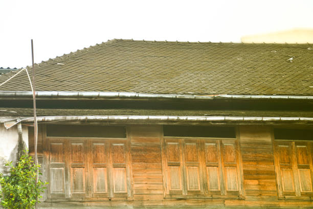 istock old home wood classic style Asian 833073970