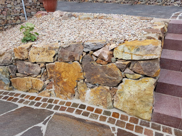 istock Garden path, natural stone, porphyry 833107070