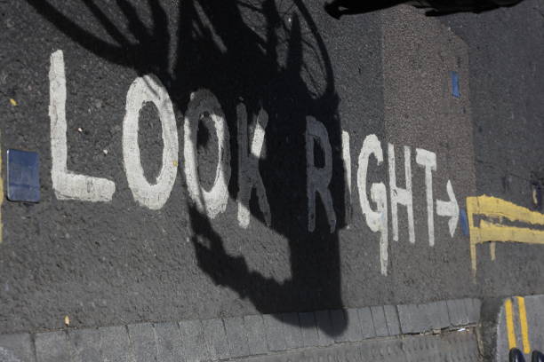 istock Look Right Road Sign, Top View. 833211388